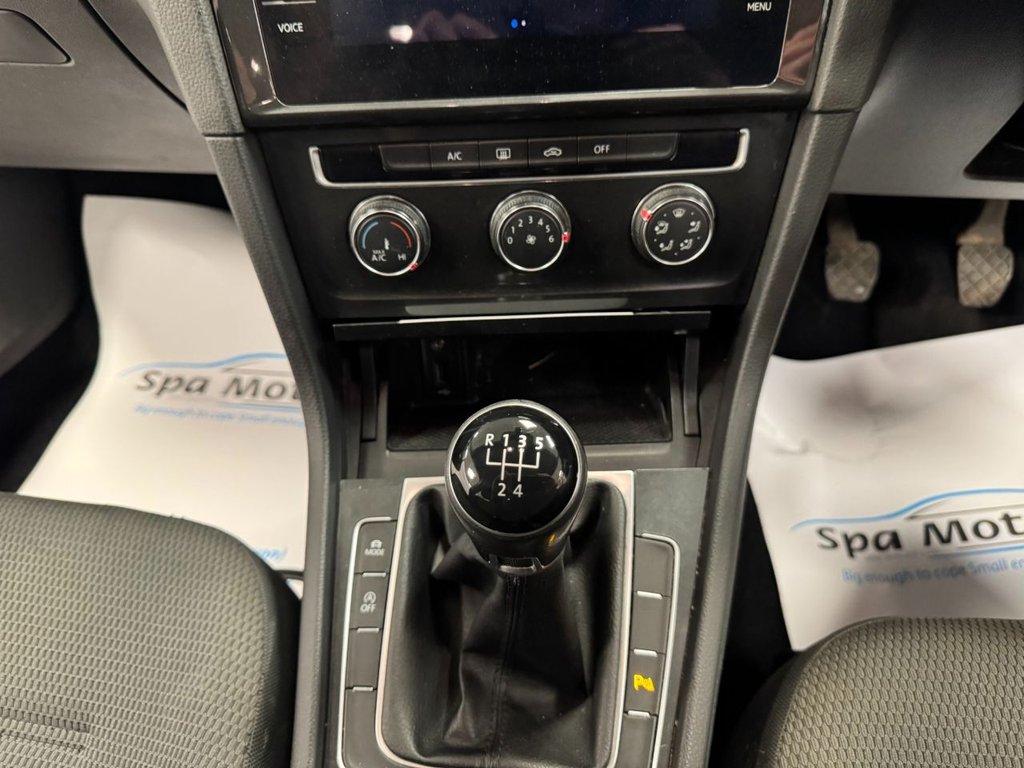 Used Volkswagen Golf 2018 for sale - 76642556: Photo 19