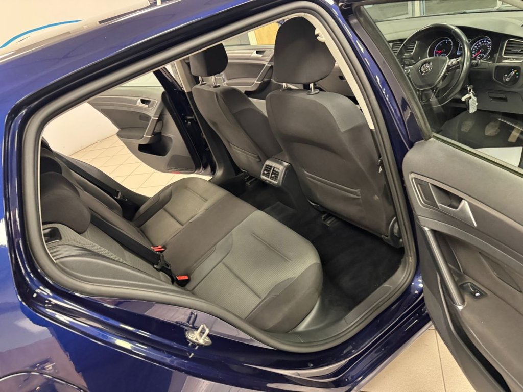 Used Volkswagen Golf 2018 for sale - 76642556: Photo 23