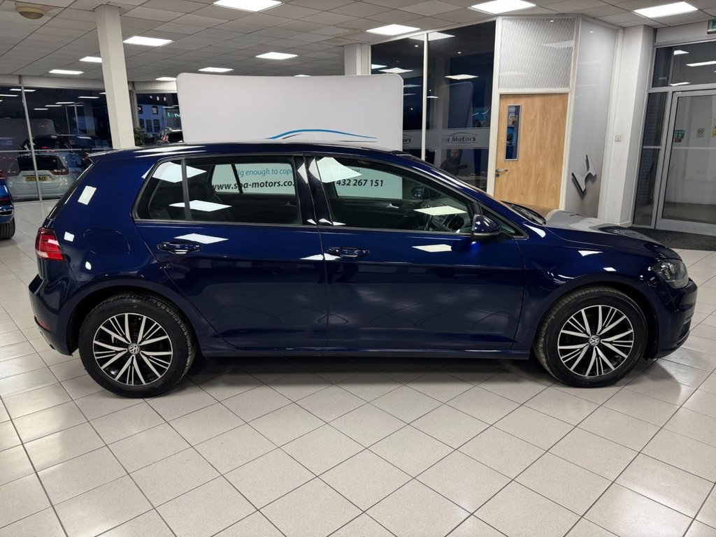 Used Volkswagen Golf 2018 for sale - 76642556: Photo 9