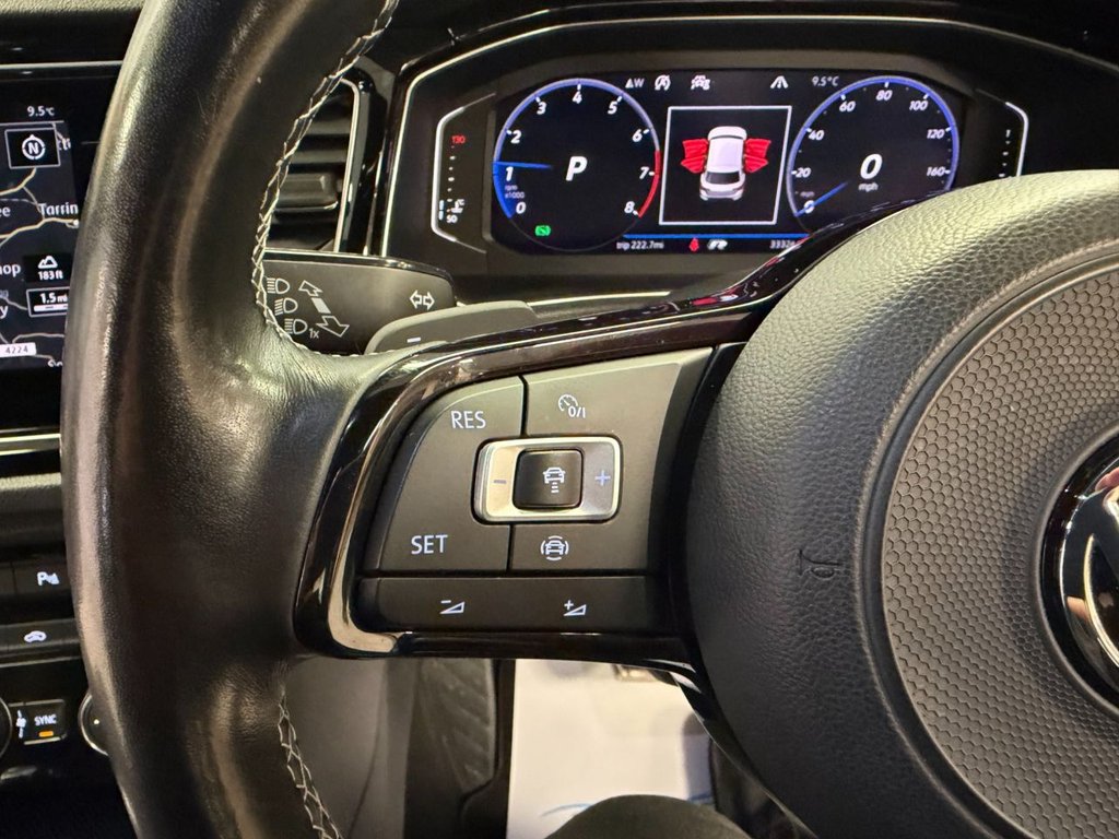 Used Volkswagen T-Roc 2019 for sale - 77798230: Photo 25