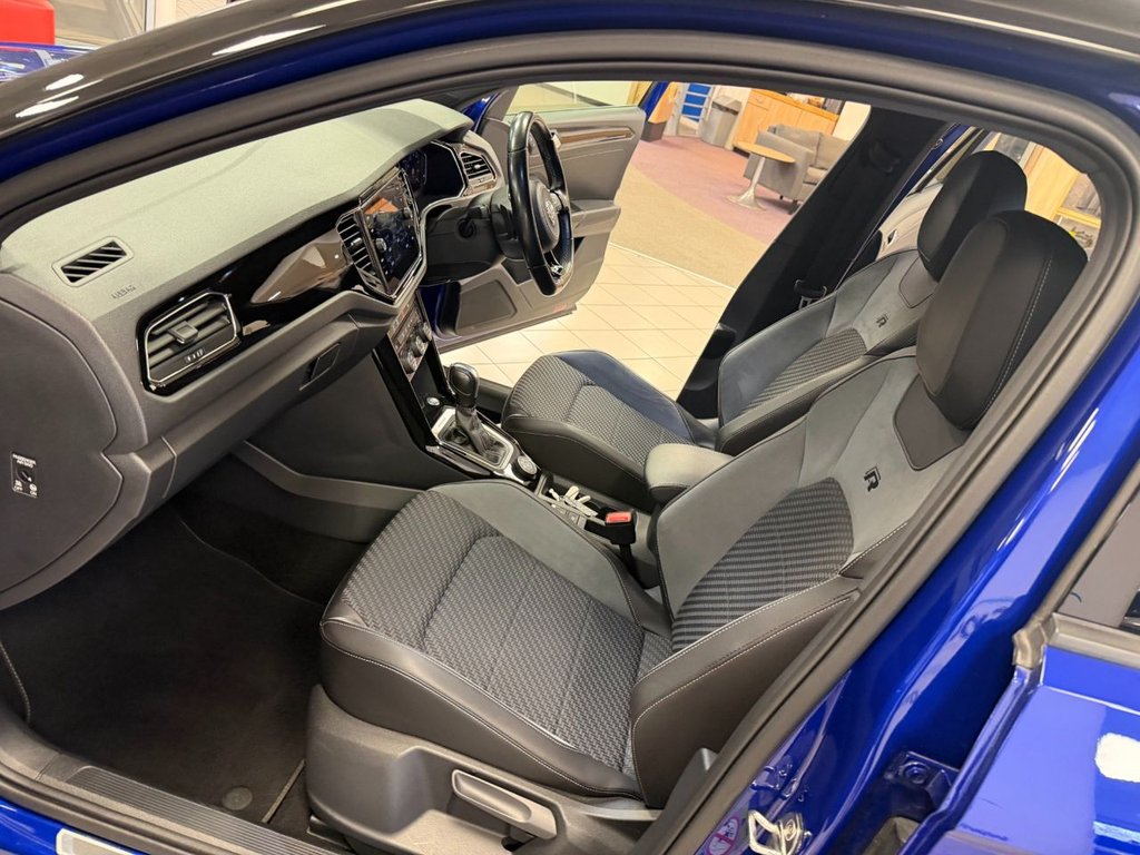 Used Volkswagen T-Roc 2019 for sale - 77798230: Photo 32