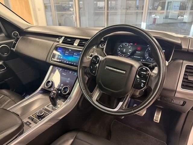 Used Land Rover Range Rover Sport 2018 for sale - 76385873: Photo 10