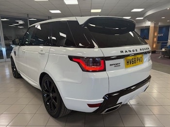 Used Land Rover Range Rover Sport 2018 for sale - 76385873: Photo