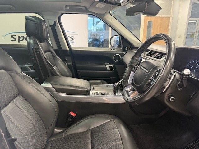 Used Land Rover Range Rover Sport 2018 for sale - 76385873: Photo 9