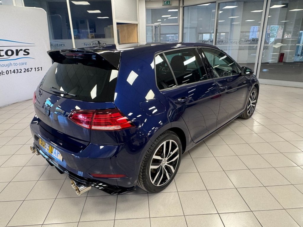 Used Volkswagen Golf 2019 for sale - 76236243: Photo 10