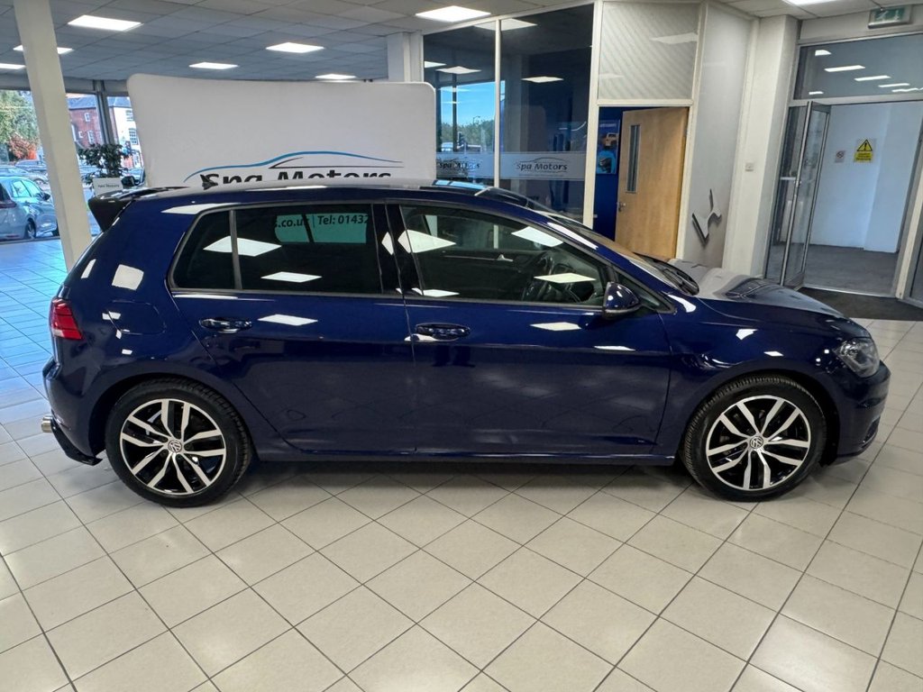 Used Volkswagen Golf 2019 for sale - 76236243: Photo 11
