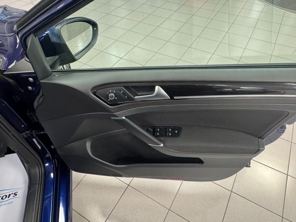 Used Volkswagen Golf 2019 for sale - 76236243: Photo 15
