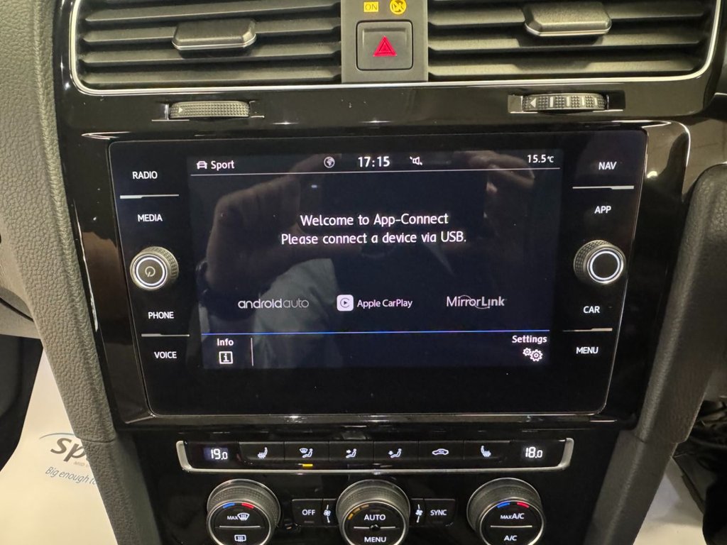 Used Volkswagen Golf 2019 for sale - 76236243: Photo 20