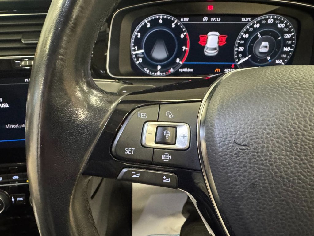 Used Volkswagen Golf 2019 for sale - 76236243: Photo 23