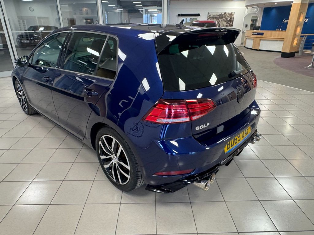 Used Volkswagen Golf 2019 for sale - 76236243: Photo 5