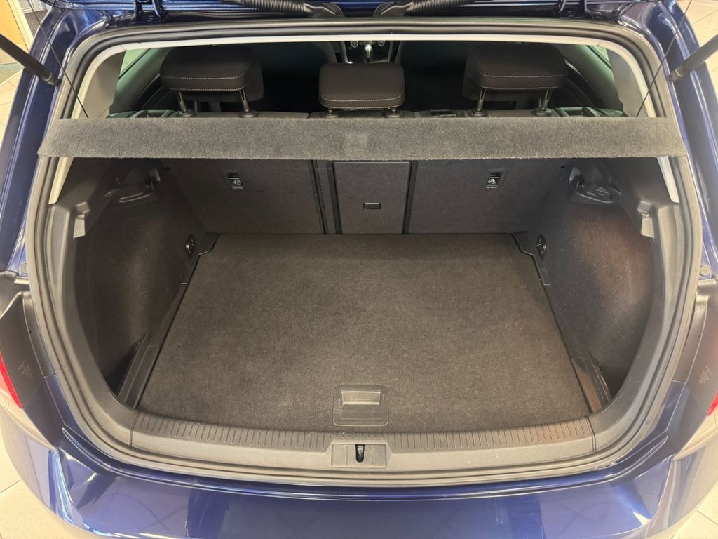 Used Volkswagen Golf 2019 for sale - 76236243: Photo 7