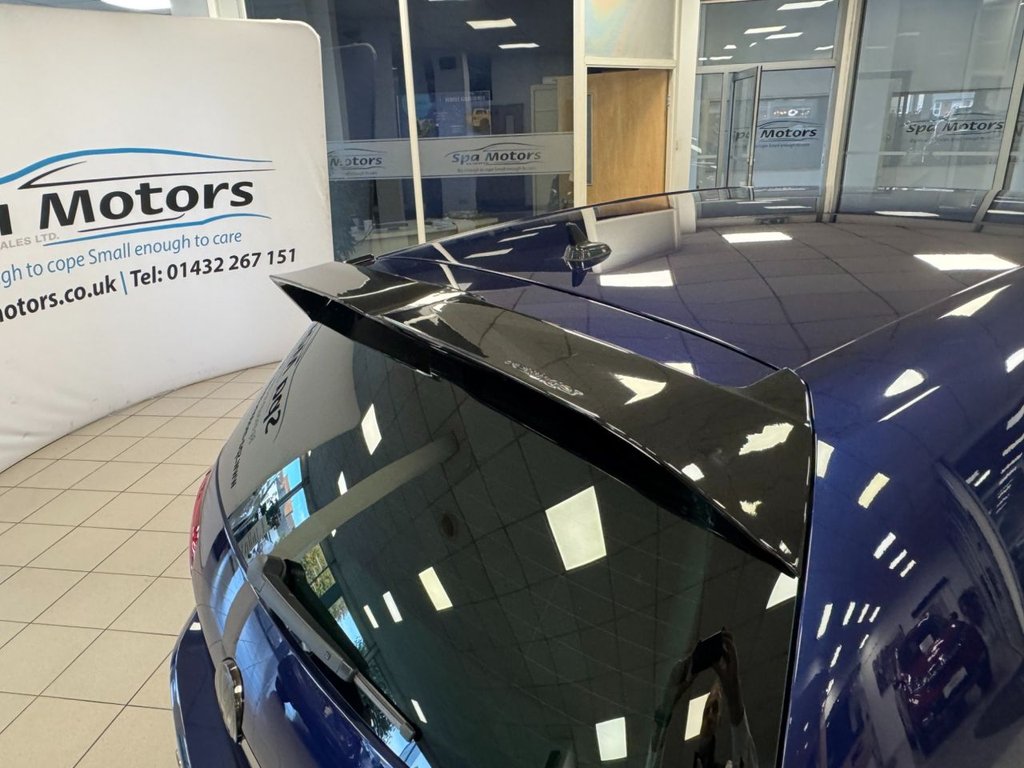 Used Volkswagen Golf 2019 for sale - 76236243: Photo 9