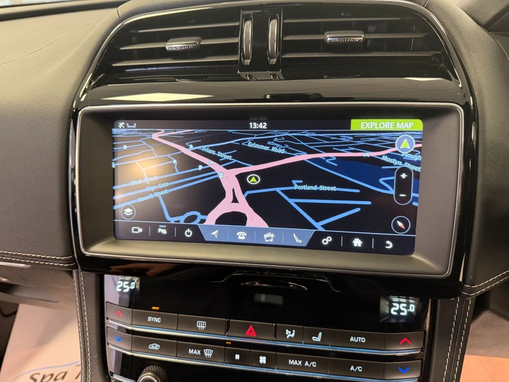 Used Jaguar F-Pace 2019 for sale - 77636806: Photo 22