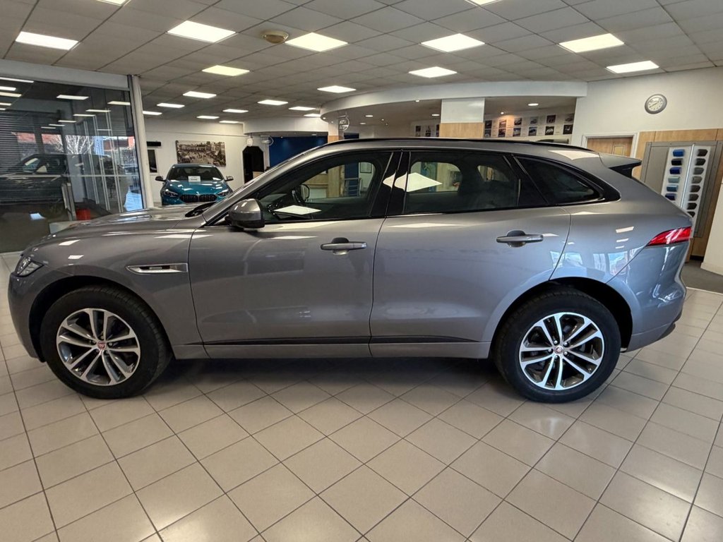 Used Jaguar F-Pace 2019 for sale - 77636806: Photo 4