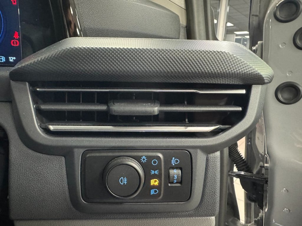 Used Ford Transit Custom 2025 for sale - 76280255: Photo 32