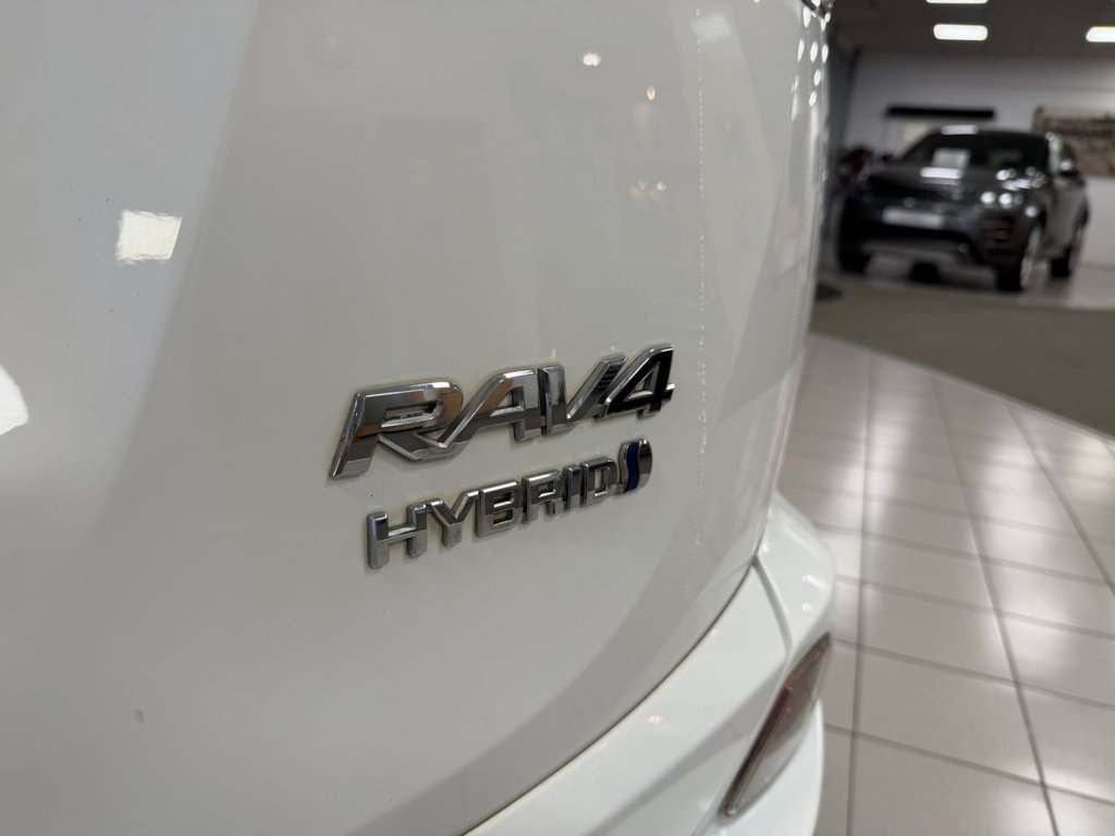 Used Toyota RAV4 2017 for sale - 77463887: Photo 14