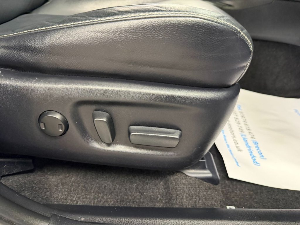 Used Toyota RAV4 2017 for sale - 77463887: Photo 28