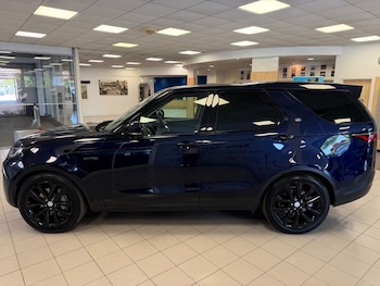 Used Land Rover Discovery 2021 for sale - 79142004: Photo