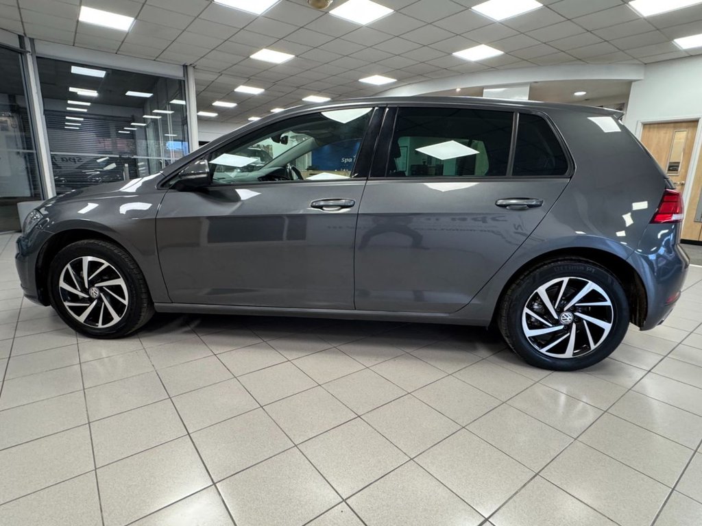 Used Volkswagen Golf 2020 for sale - 76386236: Photo 4