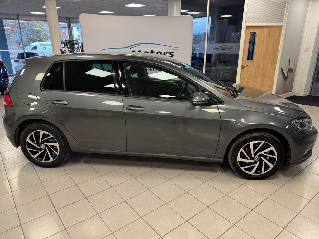 Used Volkswagen Golf 2020 for sale - 76386236: Photo 9