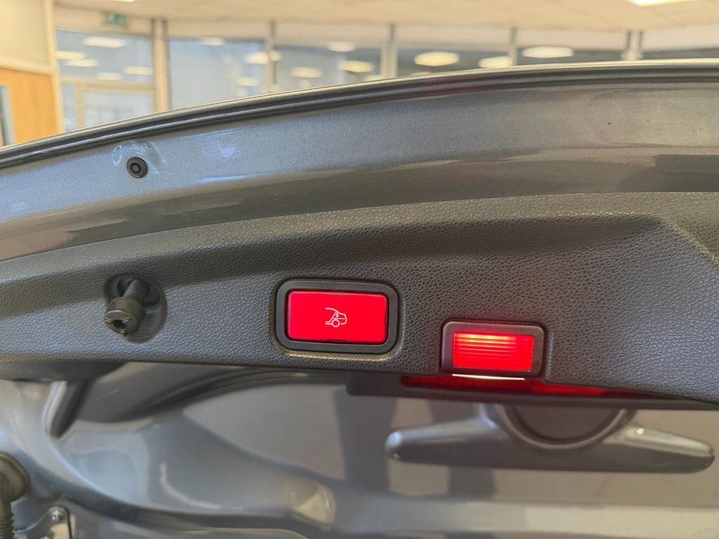 Used Mercedes-Benz E Class 2019 for sale - 78044040: Photo 8