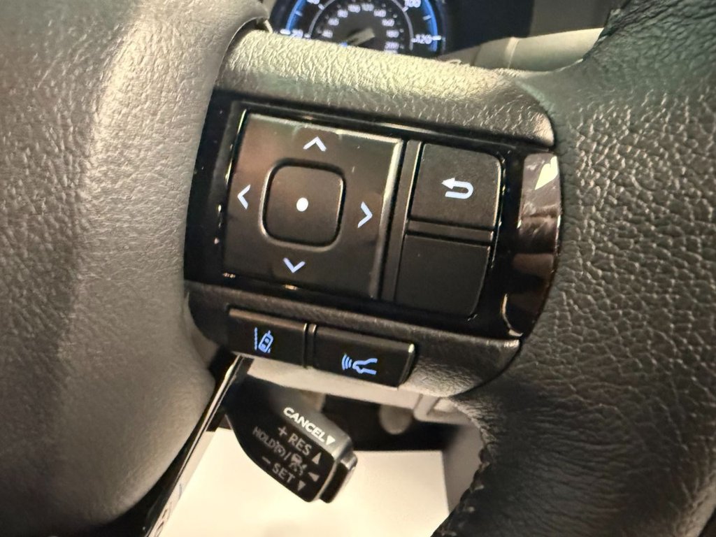 Used Toyota Hilux 2025 for sale - 76797615: Photo 12