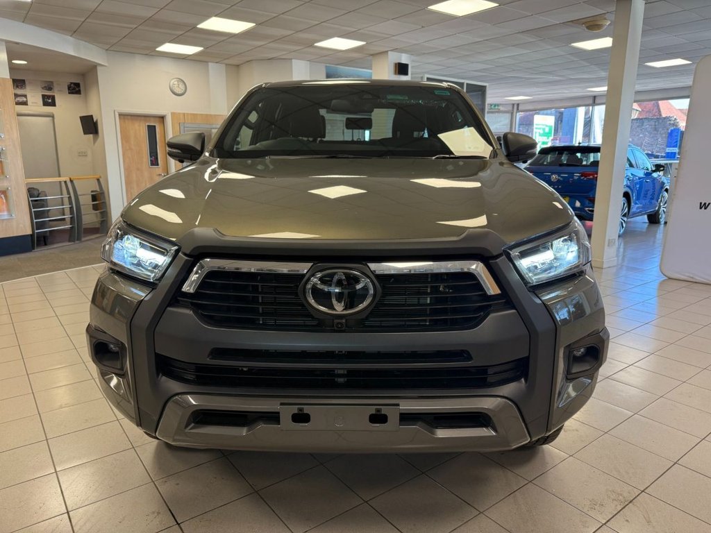 Used Toyota Hilux 2025 for sale - 76797615: Photo 2