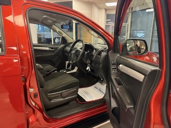 Used Isuzu D-Max 2017 for sale - 76279435: Photo 8