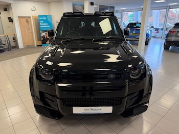 Used Land Rover Defender 2024 for sale - 78134324: Photo
