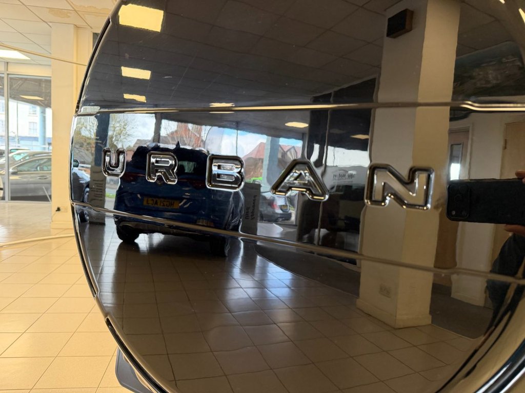 Used Land Rover Defender 2024 for sale - 78134324: Photo 9