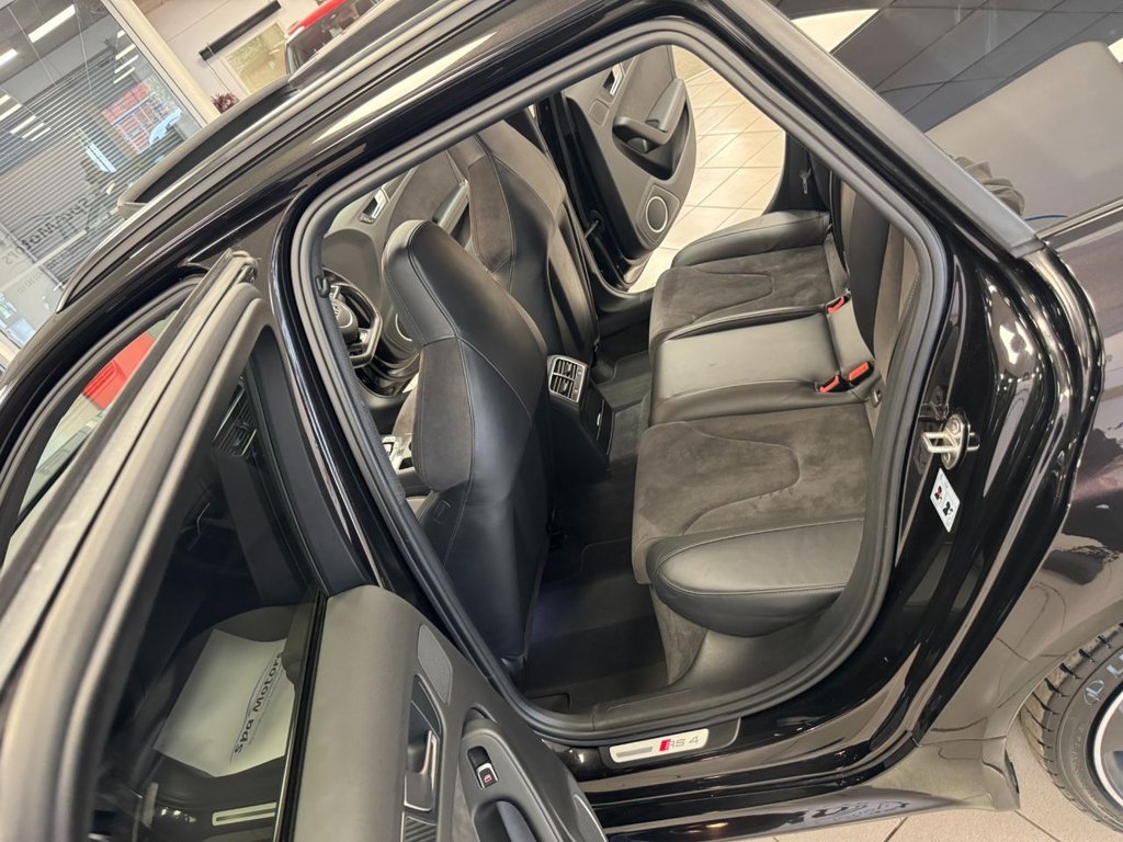 Used Audi RS4 2015 for sale - 76569912: Photo 33