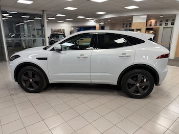 Used Jaguar E-Pace 2020 for sale - 77212008: Photo