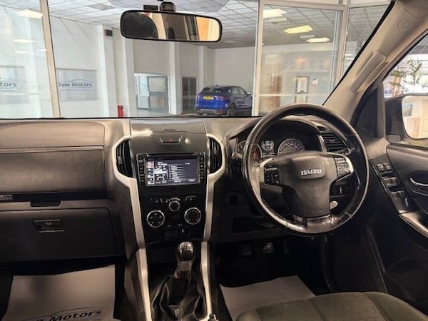 Used Isuzu D-Max 2018 for sale - 75300728: Photo 20