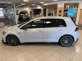 Used Volkswagen Golf 2019 for sale - 79563309: Photo