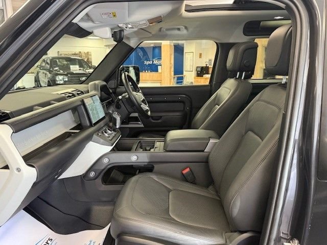Used Land Rover Defender 2022 for sale - 76569977: Photo 18