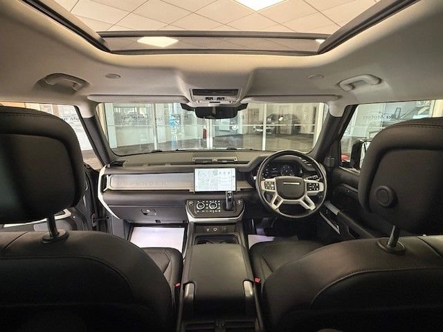 Used Land Rover Defender 2022 for sale - 76569977: Photo 21