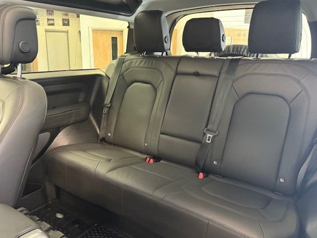 Used Land Rover Defender 2022 for sale - 76569977: Photo 24