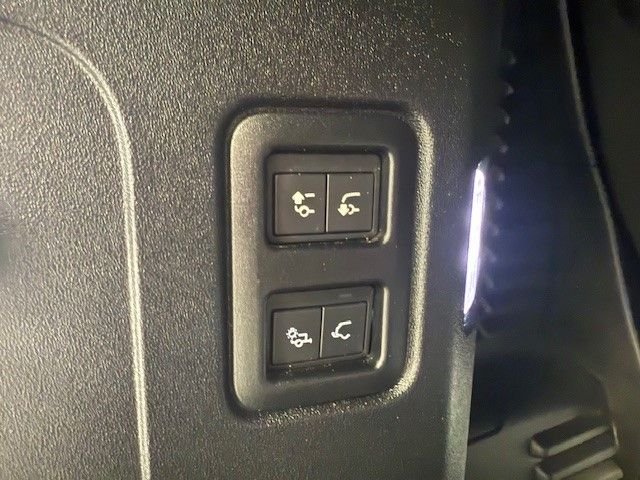 Used Land Rover Defender 2022 for sale - 76569977: Photo 30