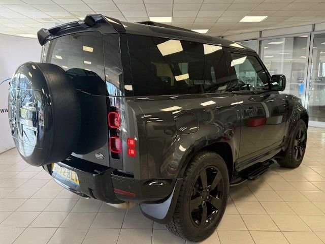 Used Land Rover Defender 2022 for sale - 76569977: Photo 6