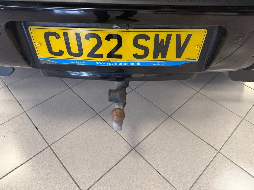 Used Land Rover Defender 2022 for sale - 77642225: Photo 15