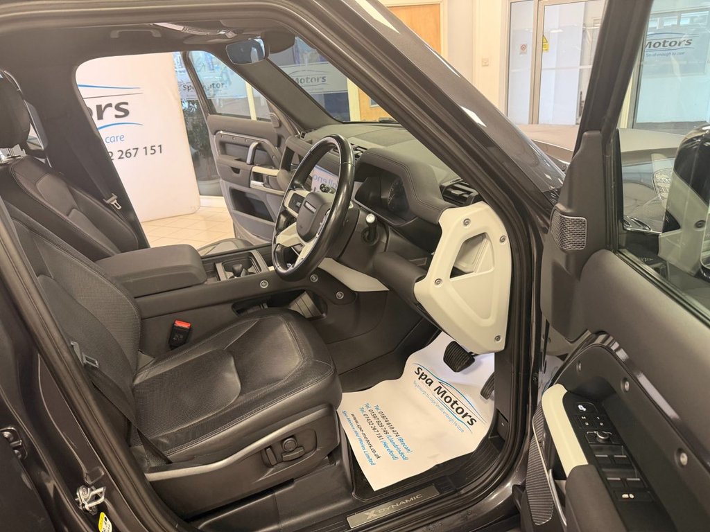 Used Land Rover Defender 2022 for sale - 77642225: Photo 22