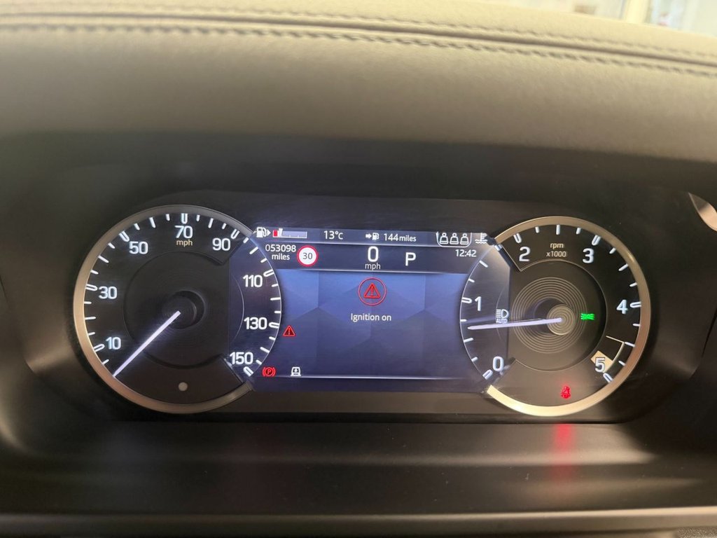 Used Land Rover Defender 2022 for sale - 77642225: Photo 23