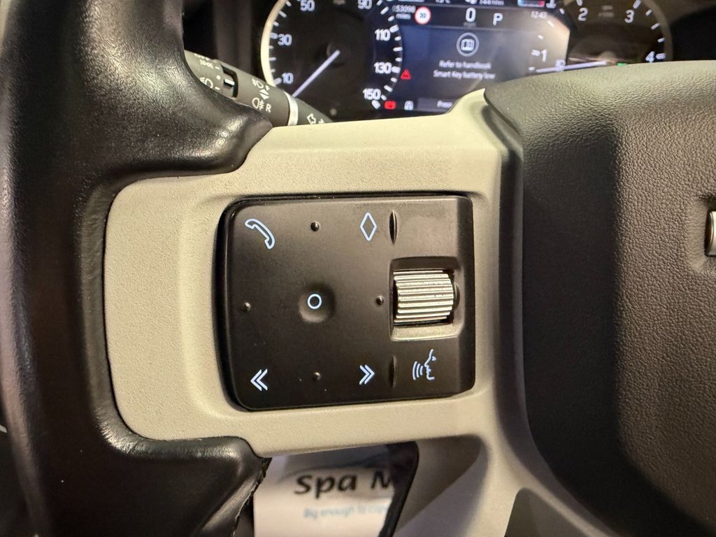 Used Land Rover Defender 2022 for sale - 77642225: Photo 30