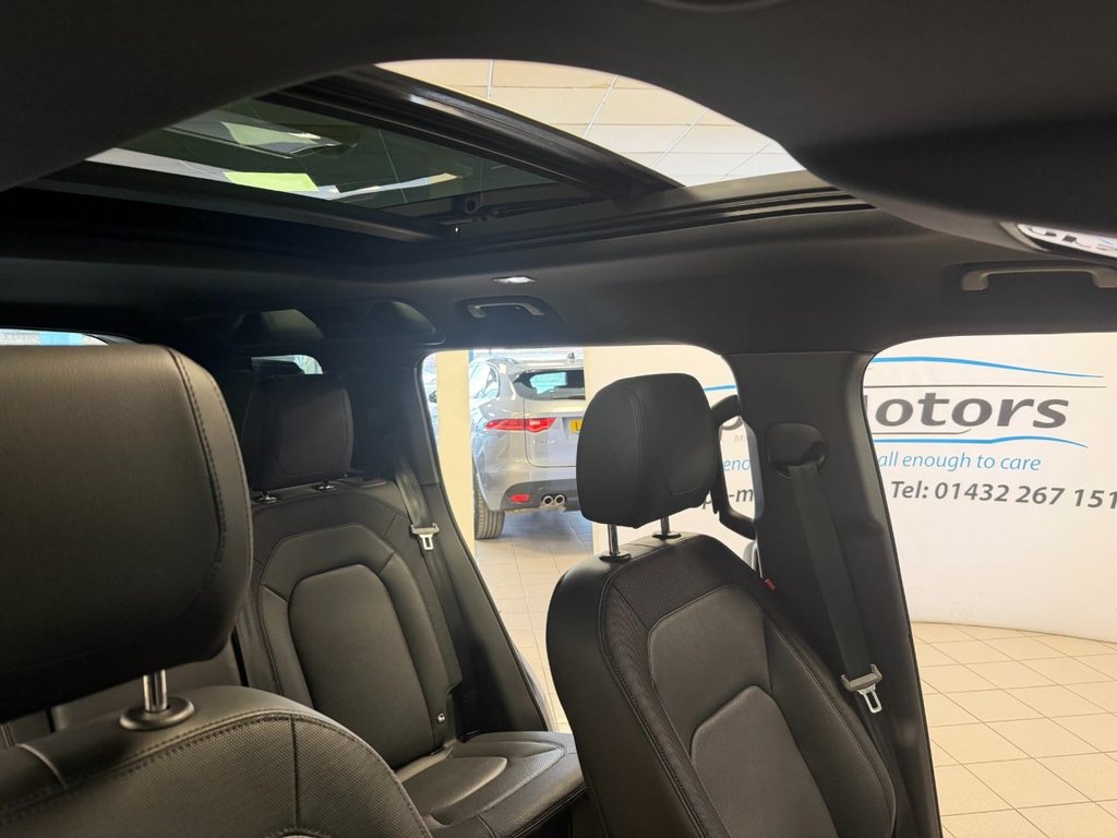 Used Land Rover Defender 2022 for sale - 77642225: Photo 33