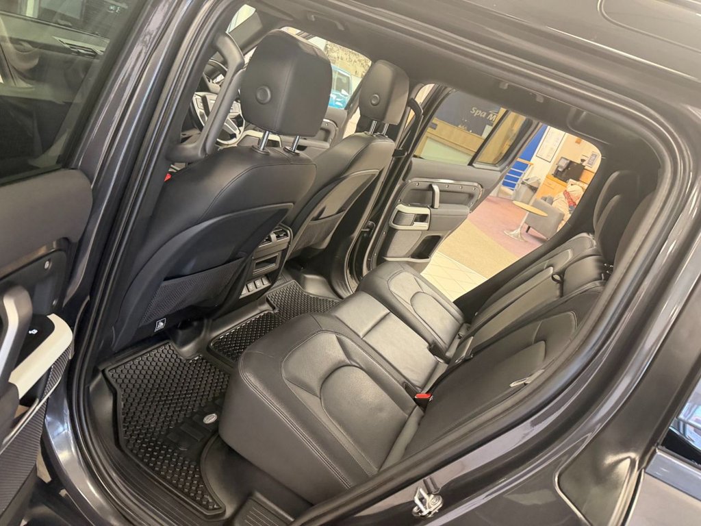 Used Land Rover Defender 2022 for sale - 77642225: Photo 37