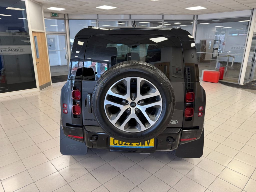 Used Land Rover Defender 2022 for sale - 77642225: Photo 6