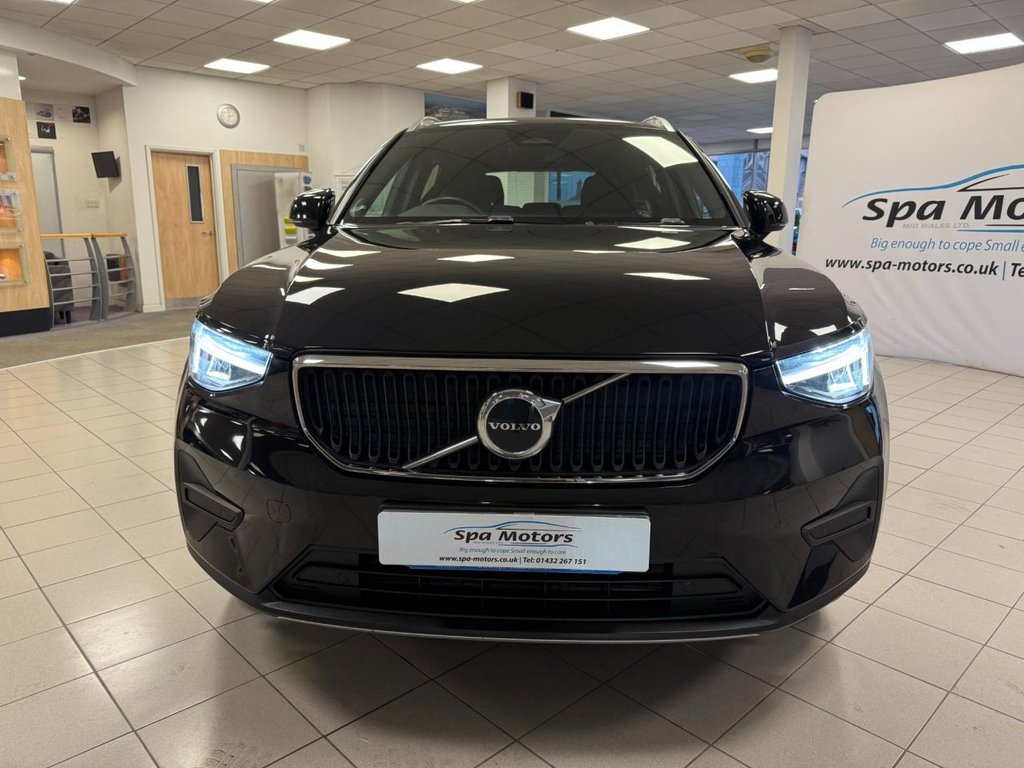 Used Volvo XC40 2022 for sale - 77413376: Photo 2