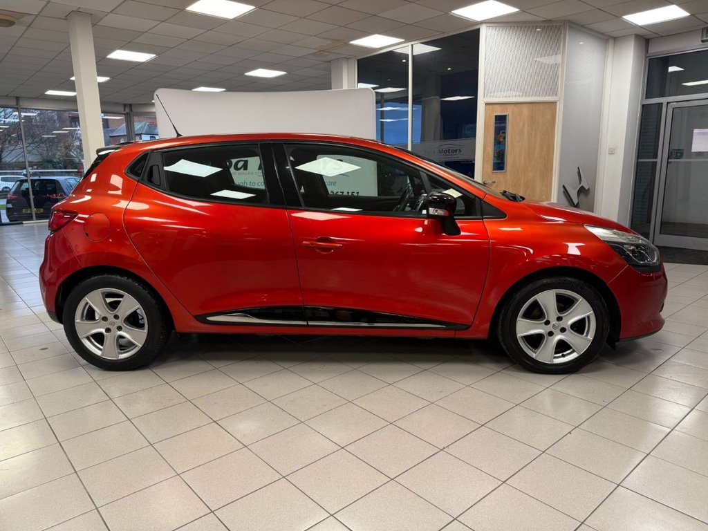 Used Renault Clio 2015 for sale - 76973697: Photo 7