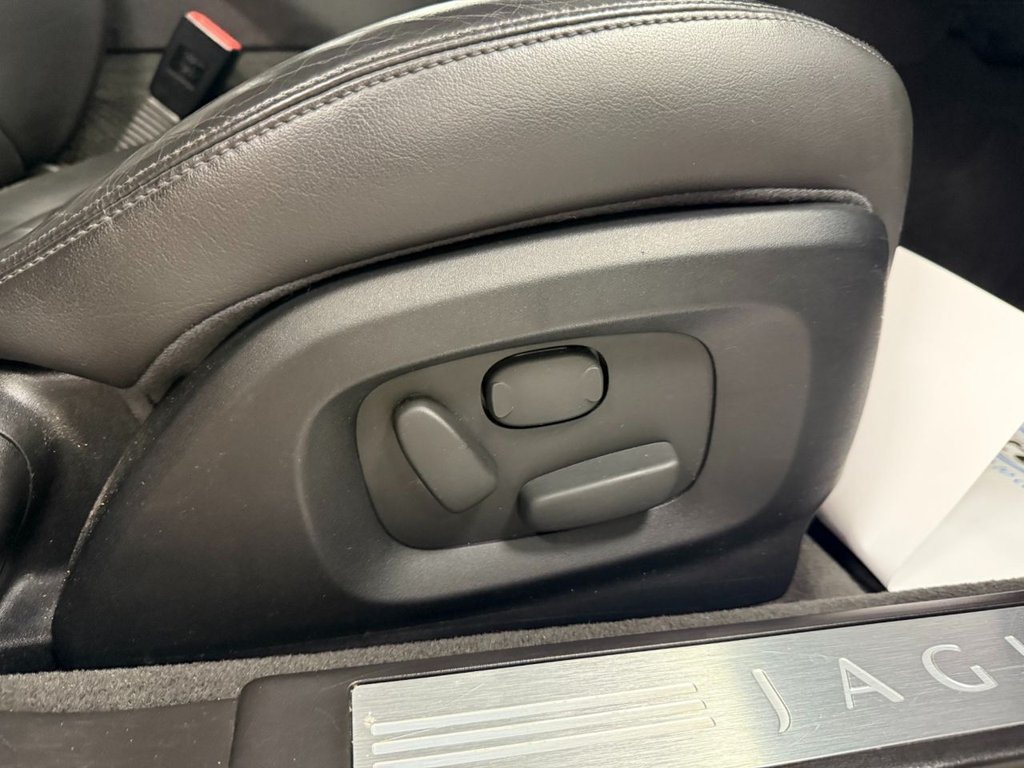 Used Jaguar XF 2013 for sale - 77422647: Photo 16