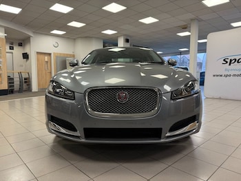 Used Jaguar XF 2013 for sale - 77422647: Photo